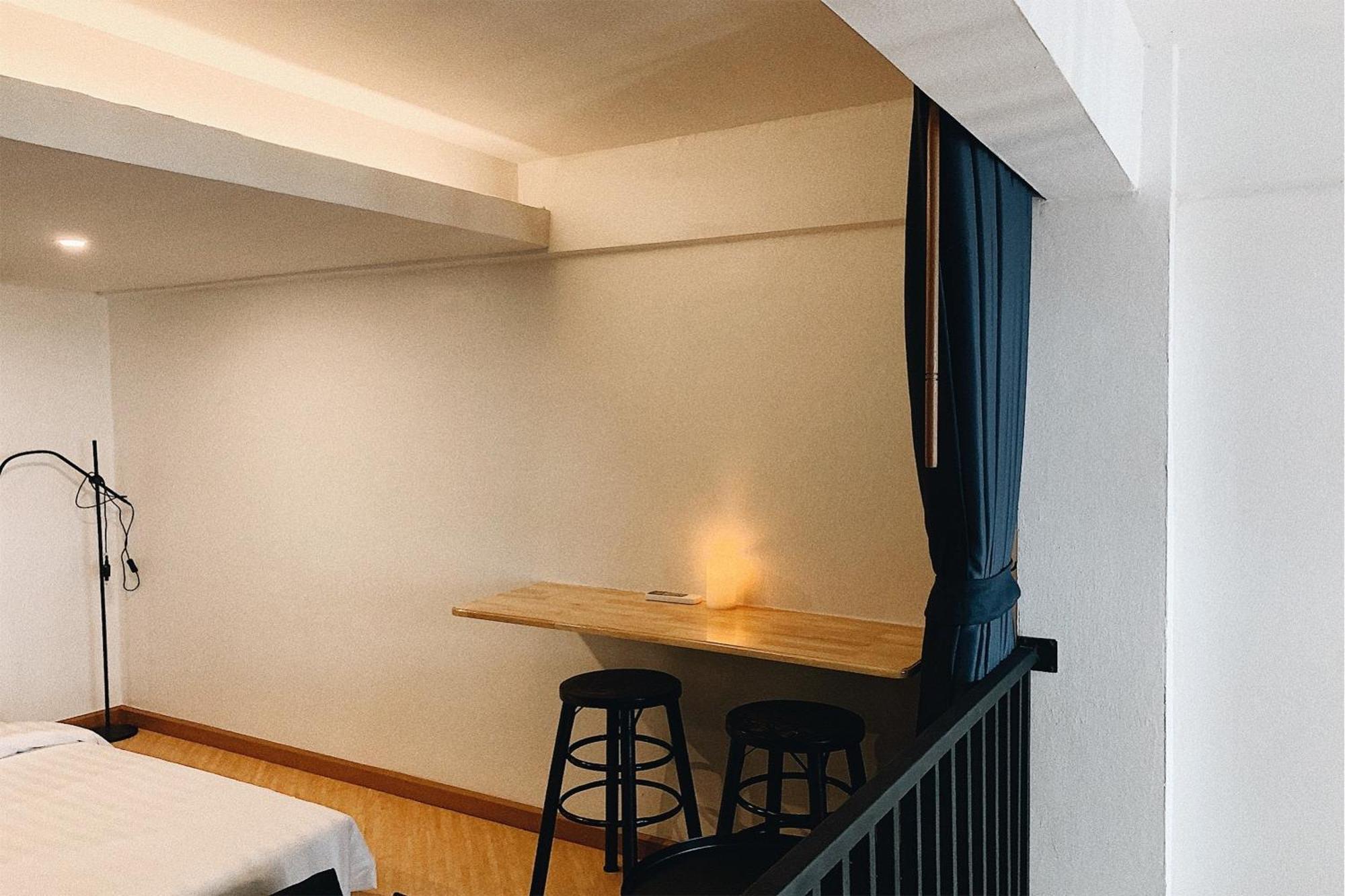 Wander Wonder 八ww Bed & Breakfast Банкок Екстериор снимка