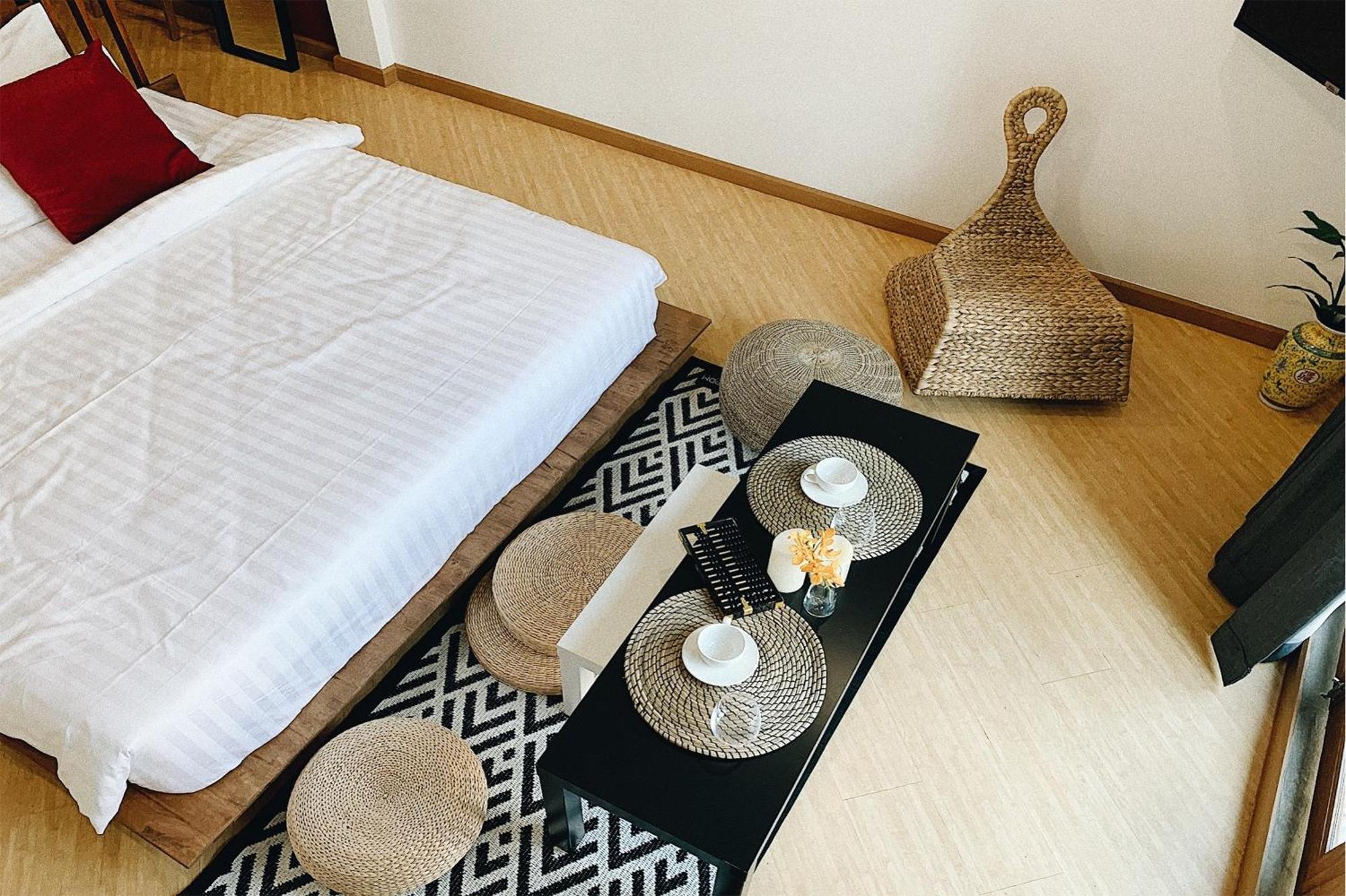 Wander Wonder 八ww Bed & Breakfast Банкок Екстериор снимка