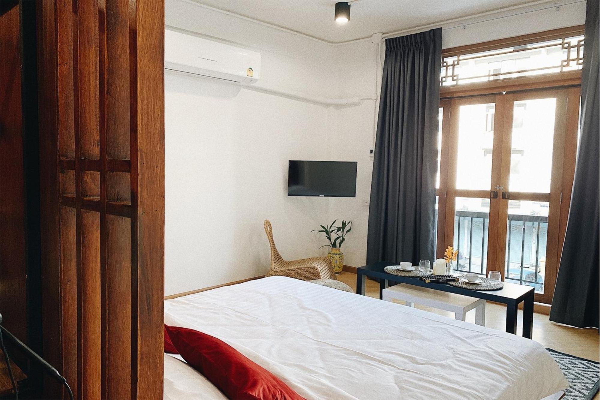 Wander Wonder 八ww Bed & Breakfast Банкок Екстериор снимка